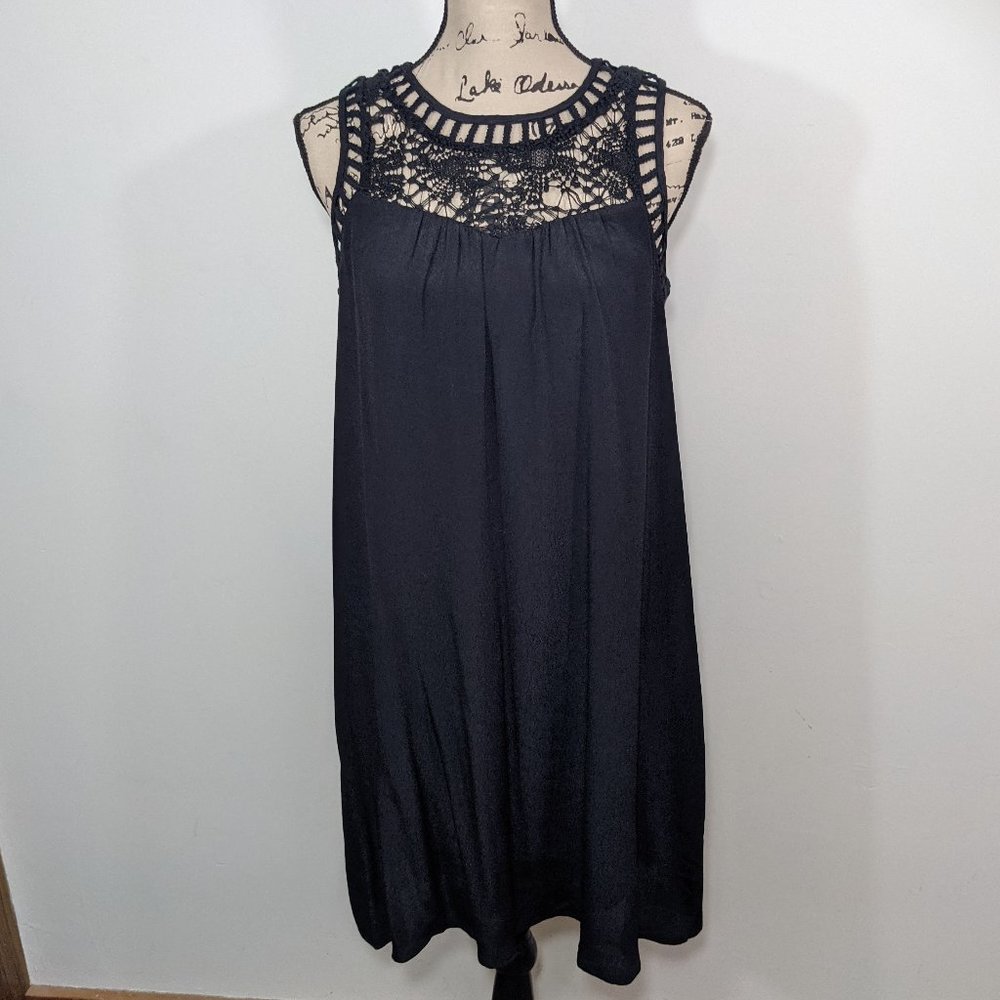 NWT Allison Joy Evereve Alisha Shift Dress Lined Crochet Neck Sleeveless S